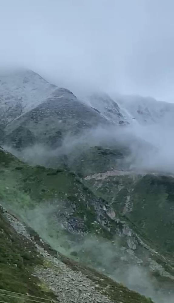 Image from Turkey! It turned white in June