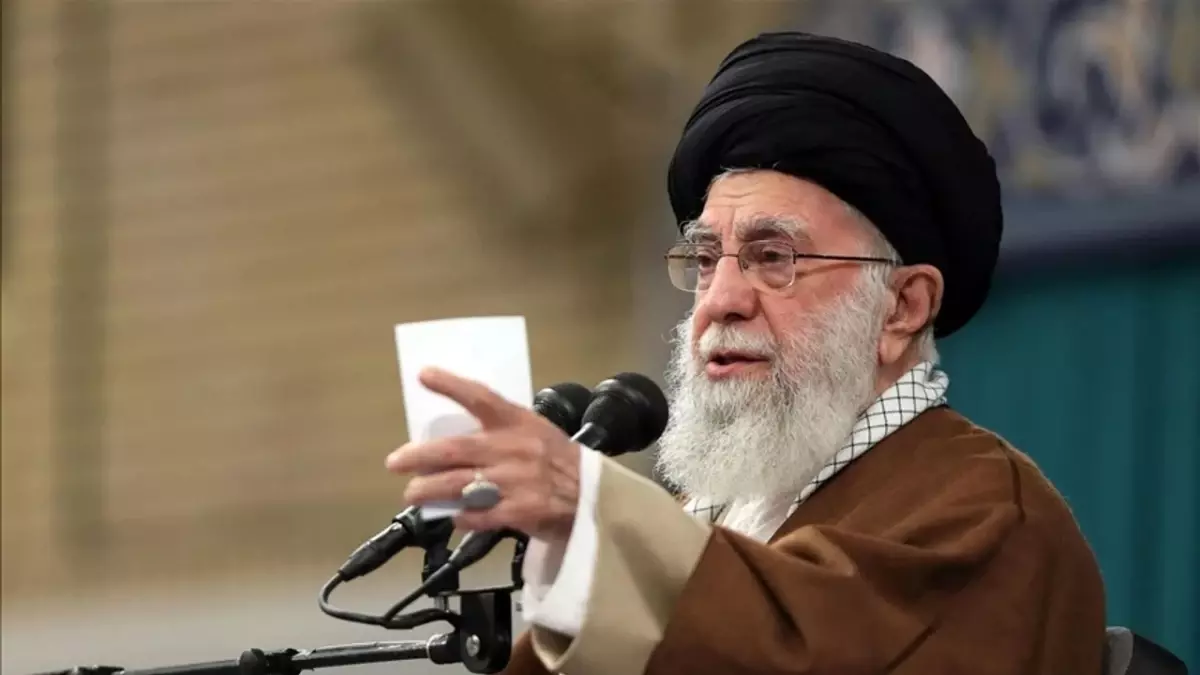 Hamaney: İsrail Vahim Bir Hata Yaptı