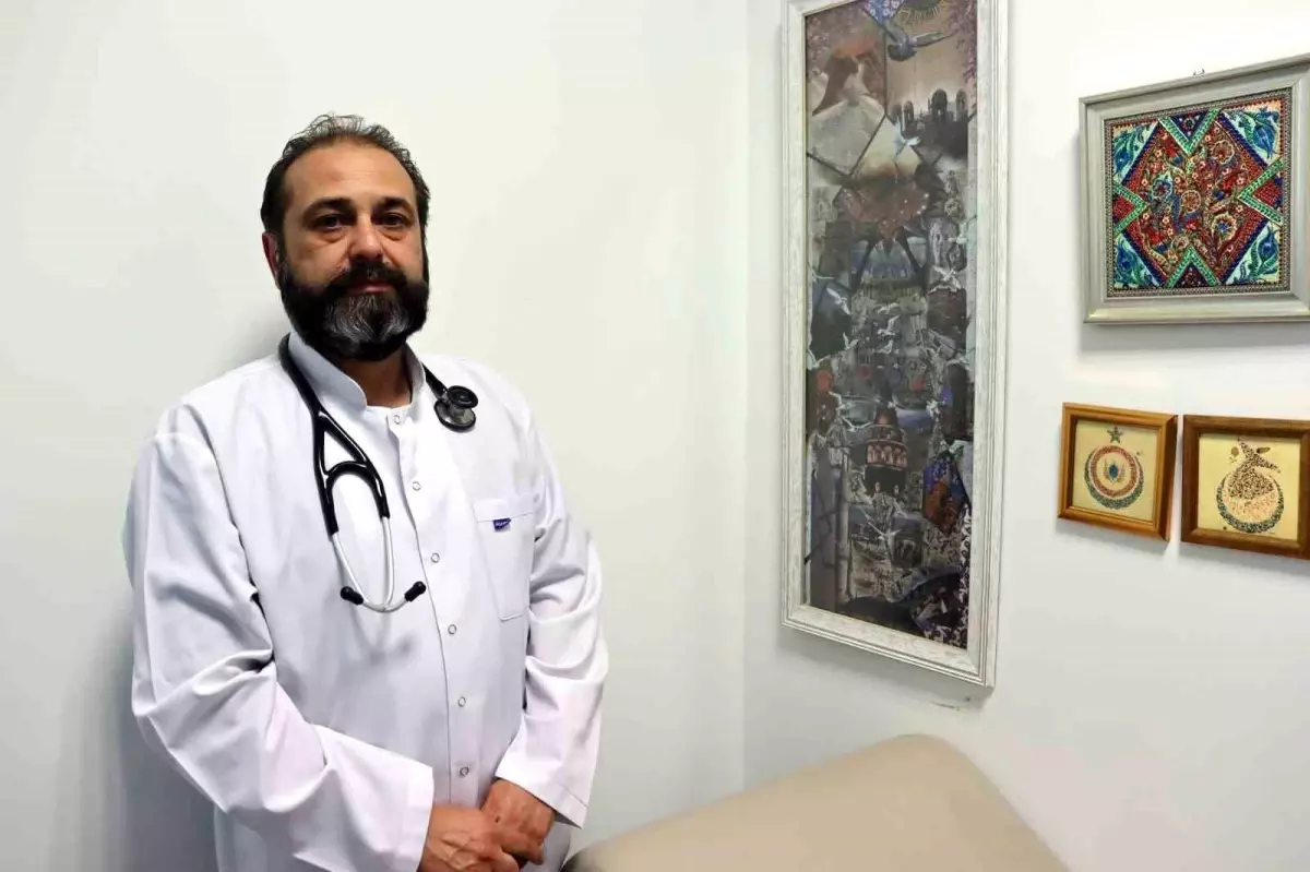 Hekimden Sanat: Dr. Demirbaş'ın Puzzle Tabloları Hastane Duvarlarını Süsliyor