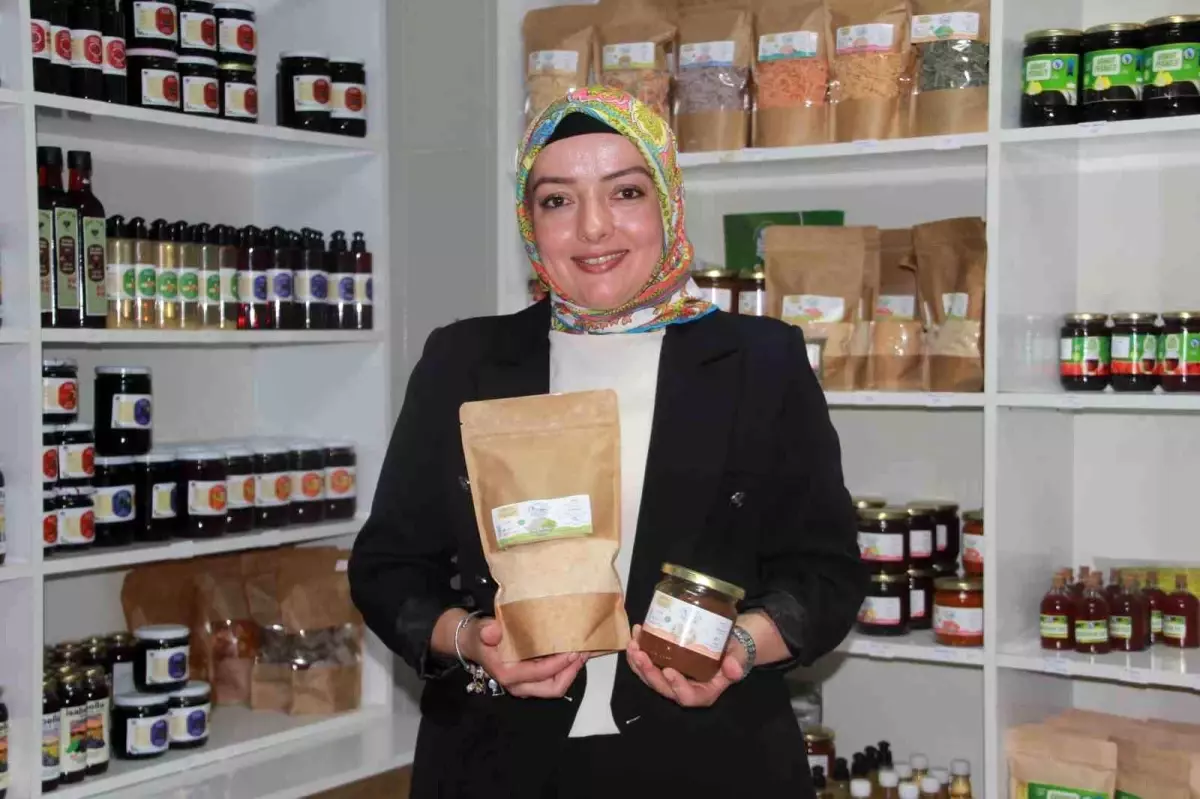 Kadınların ürettiği ürünler Türkiye'ye açılıyor