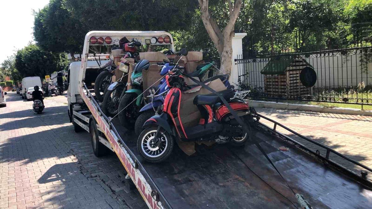 Antalya'da Motosiklet Sürücülerine Büyük Ceza!