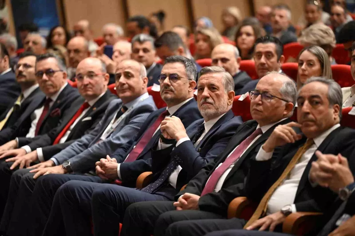 Next Level Uludağ Zirvesi Bursa Business School'da başladı