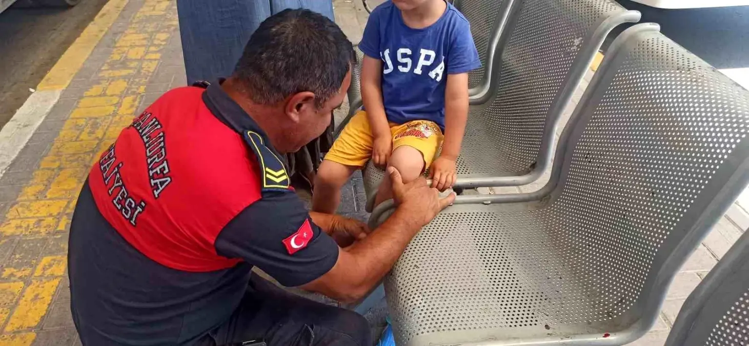 Şanlıurfa'da 5 Yaşındaki Çocuğun Ayağı Oturağın Arasında Sıkıştı