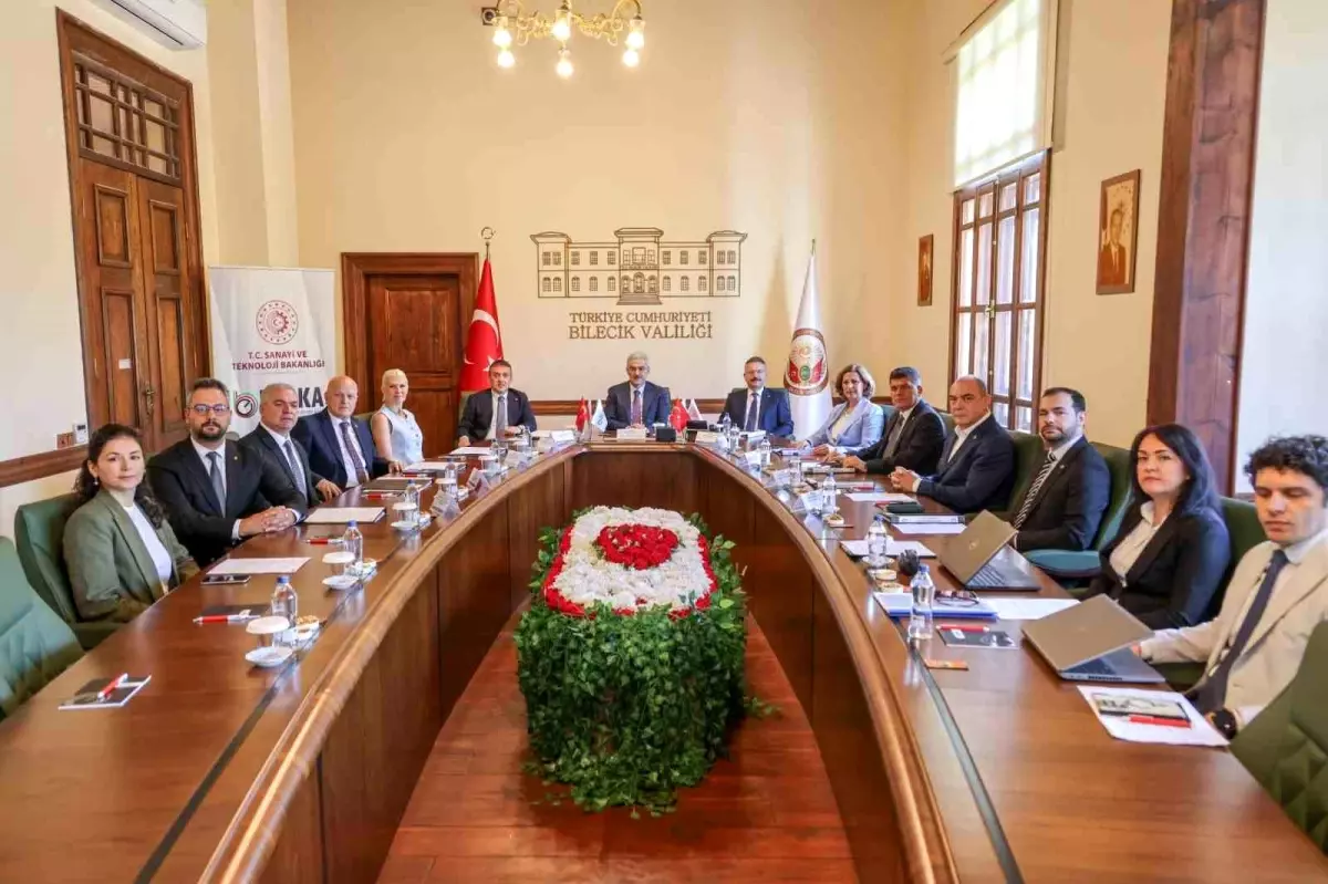 Vali Aksoy, BEBKA Yönetim Kurulu Toplantısına Katıldı