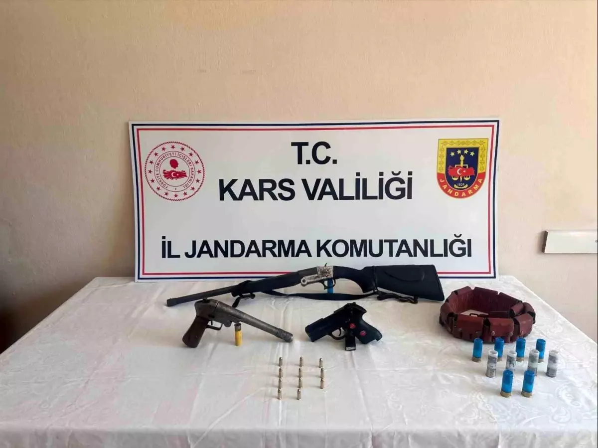 Arpaçay'da Jandarma Operasyonu: Silah ve Mühimmat Ele Geçirildi