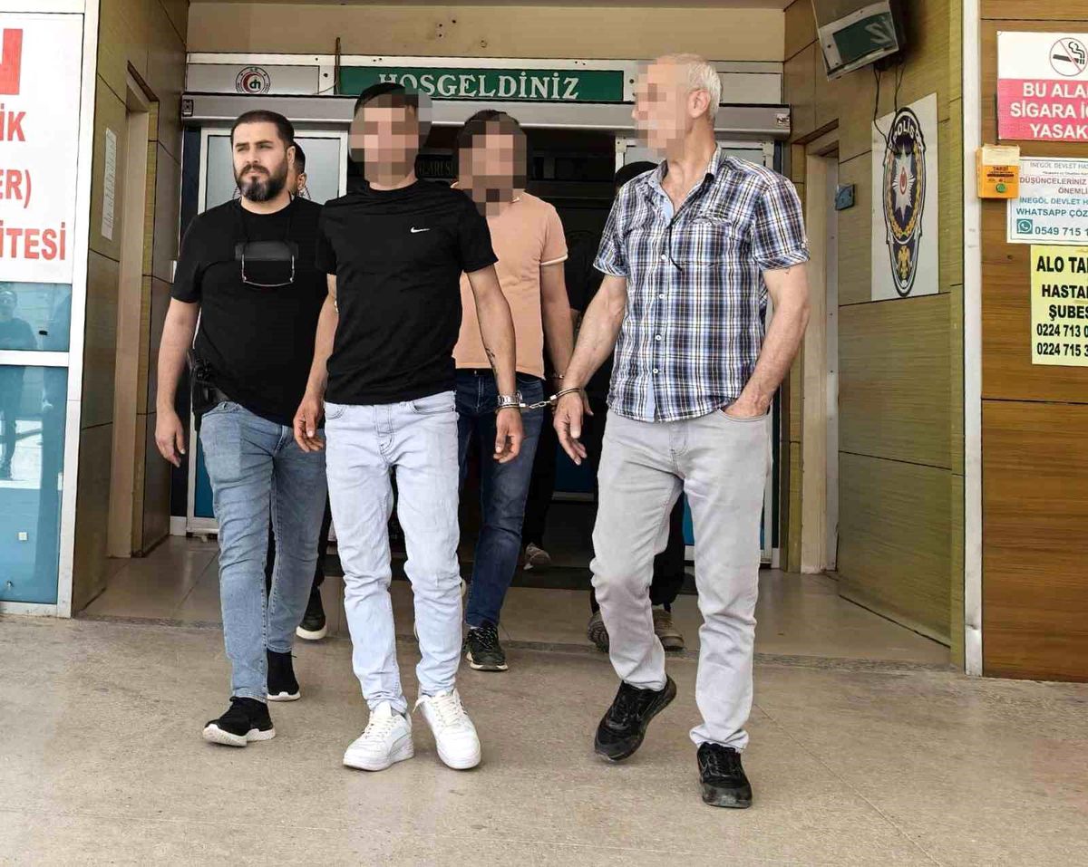 Bursa'da Adam Öldürme Suçundan Aranan Şahıs Kıraathanede Yakalandı