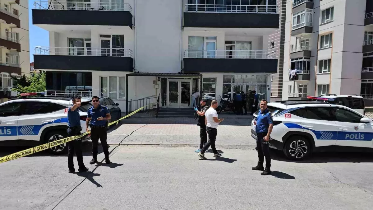Kayseri'de Çocuk Kavgası Ailelerin de İştirakiyle Büyüdü: 6 Yaralı
