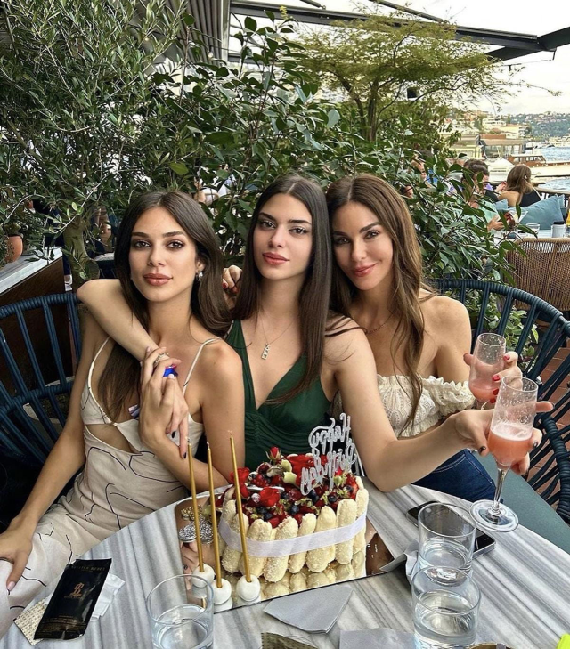 Defne Samyeli's daughter Derin Talu to her mother: You will be Derin Talu's mother in the future