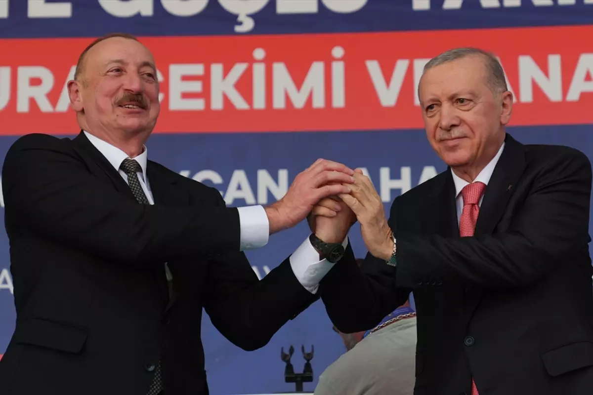 250 bininci deprem konutu teslim edildi! Cumhurbaşkanı Erdoğan'dan Aliyev'e özel teşekkür