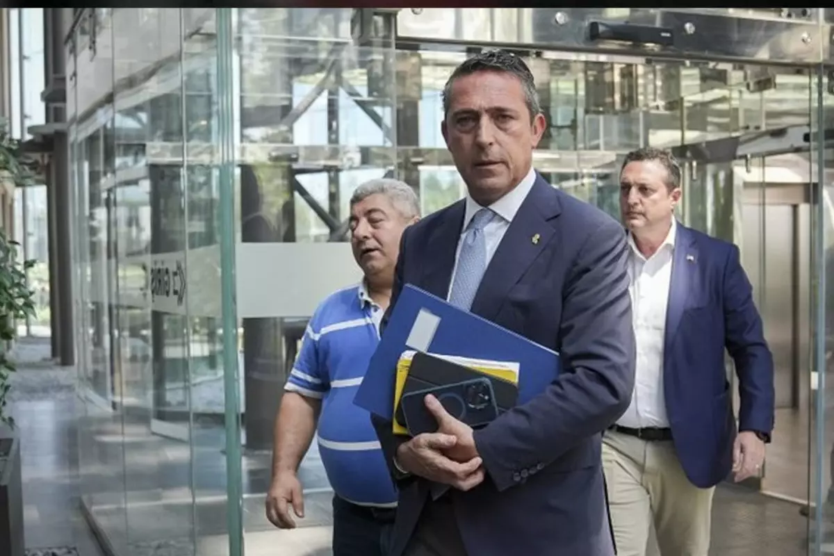 Fenerbahçe'den imza süreci ile ilgili açıklama