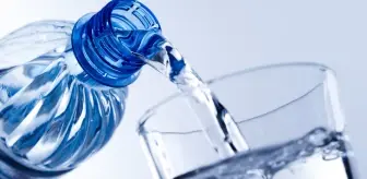Günde kaç litre su içilmeli? Günlük su ihtiyacı nasıl hesaplanır?