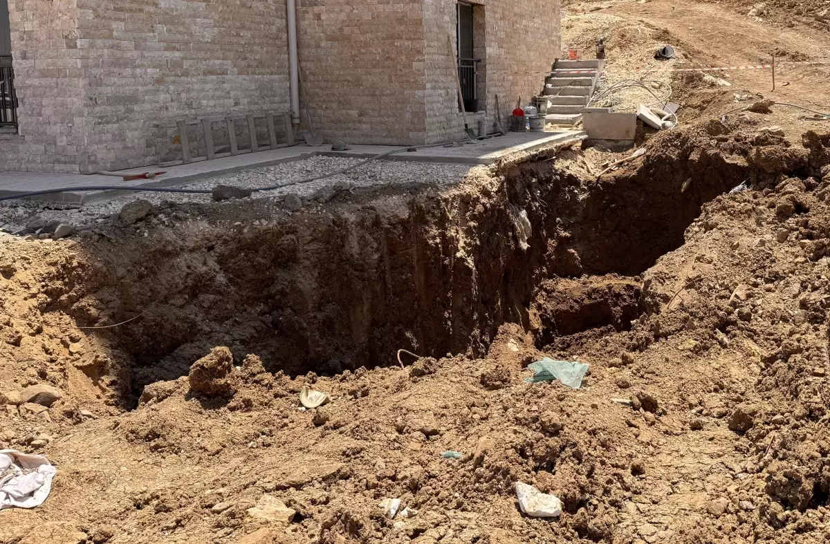 Hatay'da atık su alt yapı çalışmaları sırasında göçük: 2 işçi öldü