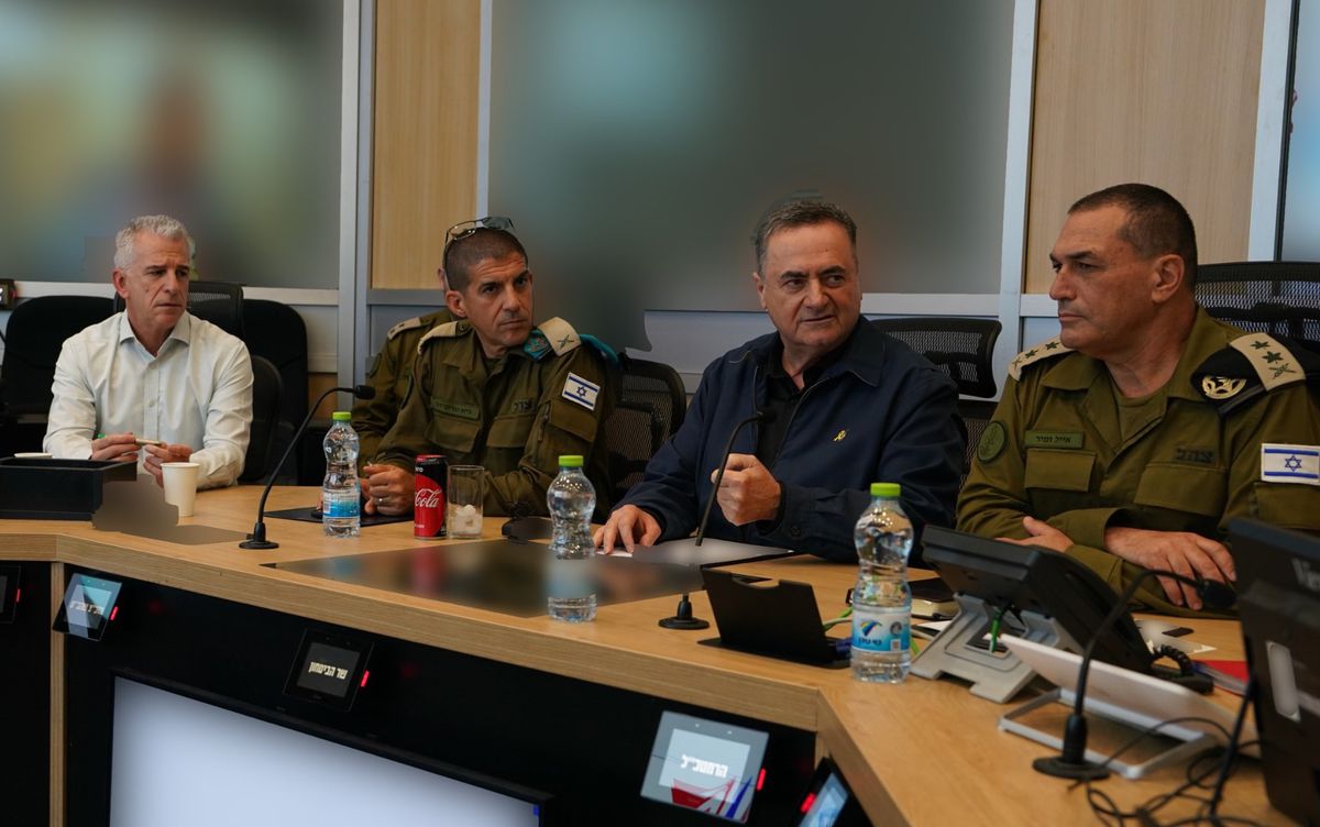 İsrail Savunma Bakanı, İran’a Yönelik Saldırıların Artırılacağını Açıkladı
