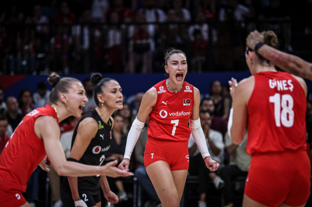 Kanada Türkiye maçı HD, donmadan, CANLI izle! Filenin Sultanları Kanada-Türkiye maçı nasıl izlenir?