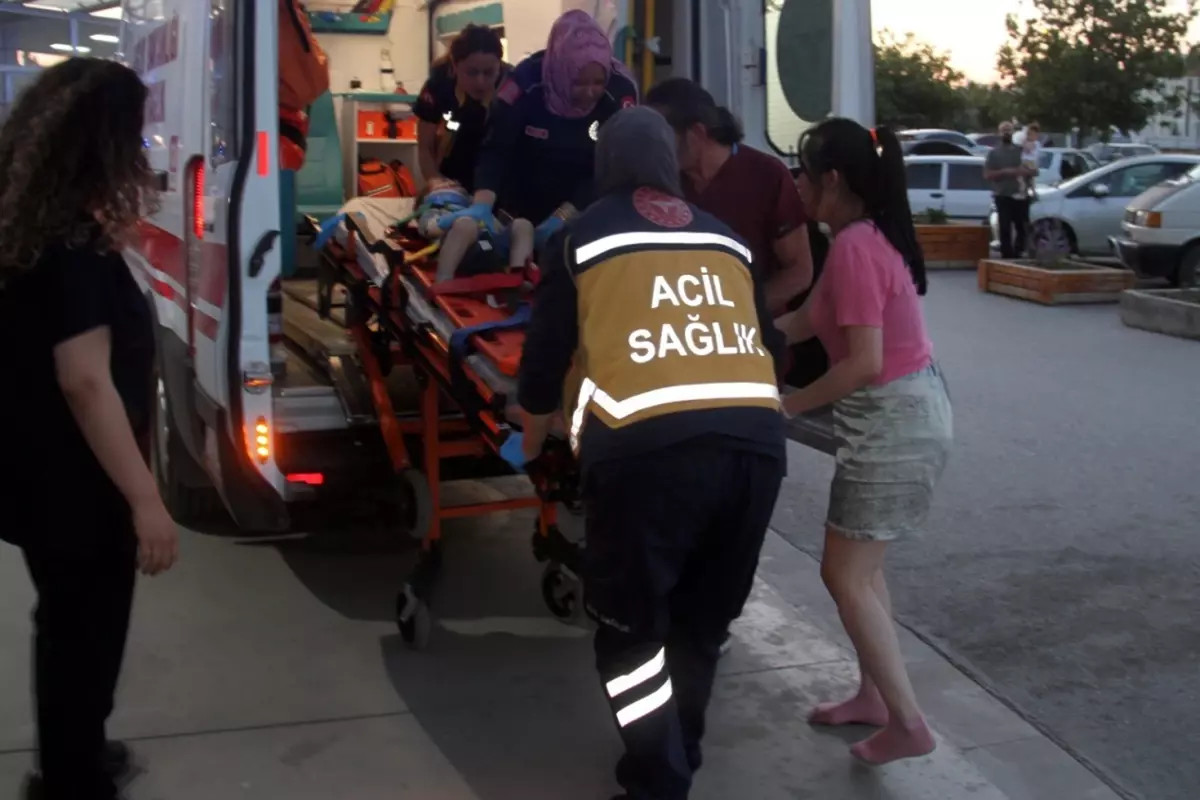 Otelin 3. katından düşen bebek yaralandı