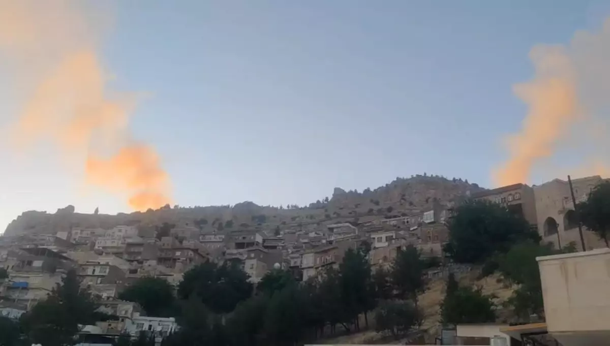 Mardin Kalesi Eteklerinde Örtü Yangını