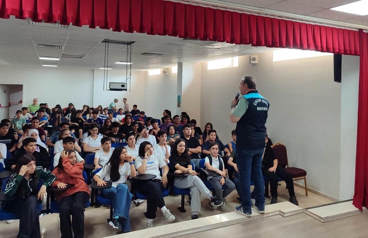 Mersin Emniyet Müdürlüğü, Öğrencilere Güvenlik Bilinci Eğitimi Verdi