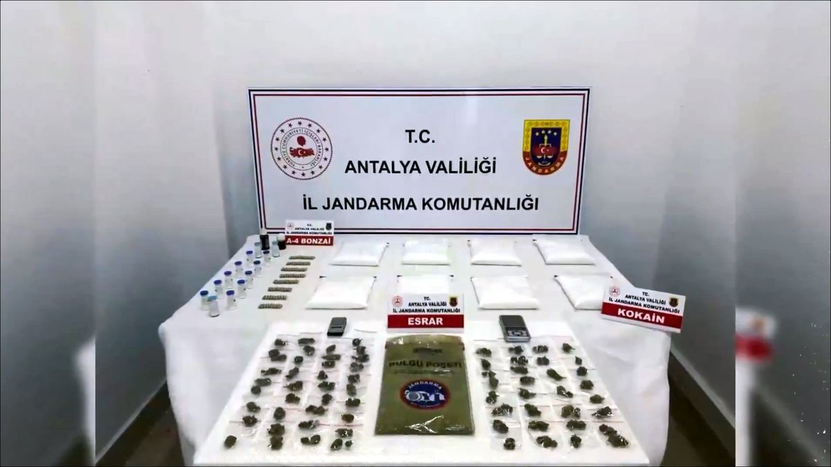 Antalya'da Uyuşturucu Operasyonu: 107 Gözaltı, 104 Tutuklama