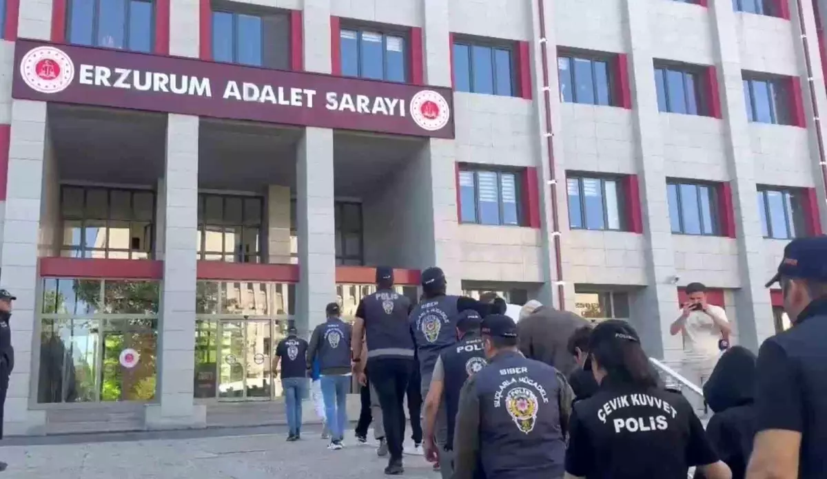 Sahte İlanlarla Dolandırıcılık Yapan Şebeke Çökertildi