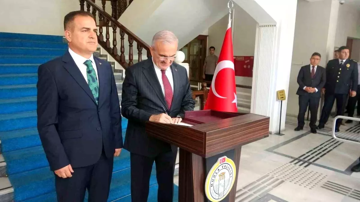 Marmaris'teki Ahlaka Aykırı Görüntüler Sonrası Güvenlik Toplantısı