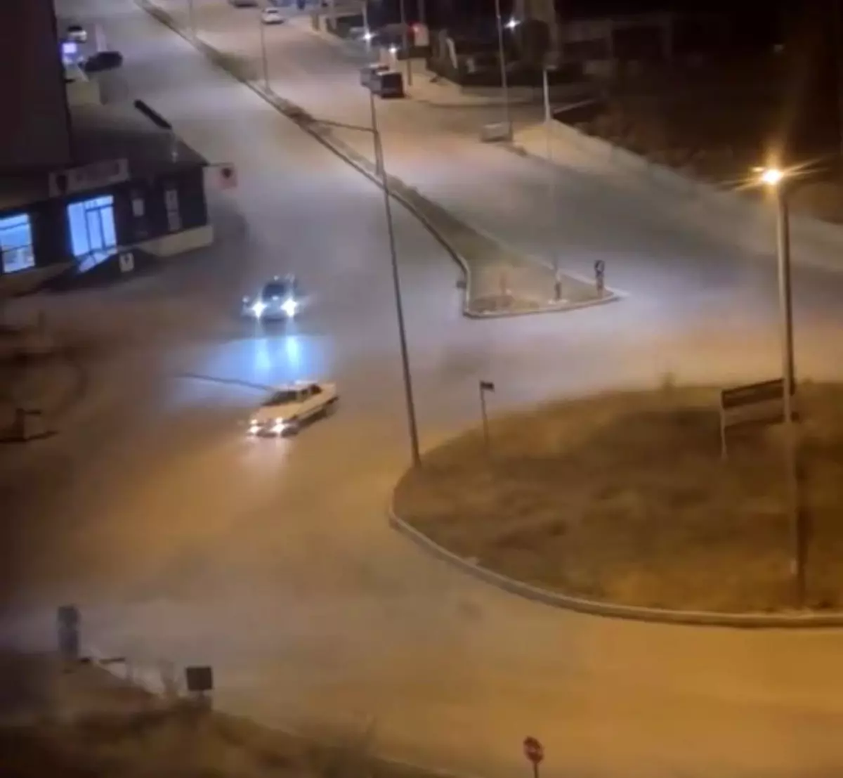 Elazığ'da Drift Atan Tofaş Sürücüsü Tehlike Yarattı