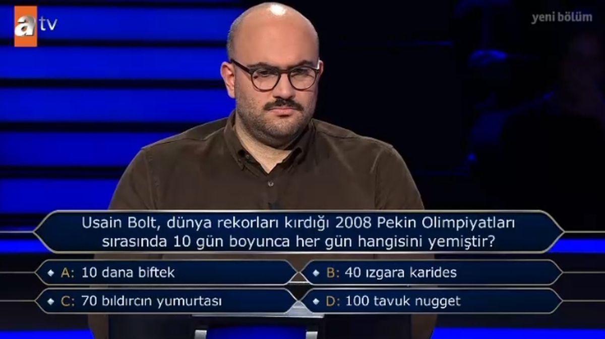 Usain Bolt, dünya rekorları kırdığı 2008 Pekin Olimpiyatları sırasında 10 gün boyunca her gün hangisini yemiştir?