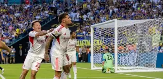 4 saat 15 dakika süren karşılaşmada Benfica, Auckland'a gol oldu yağdı