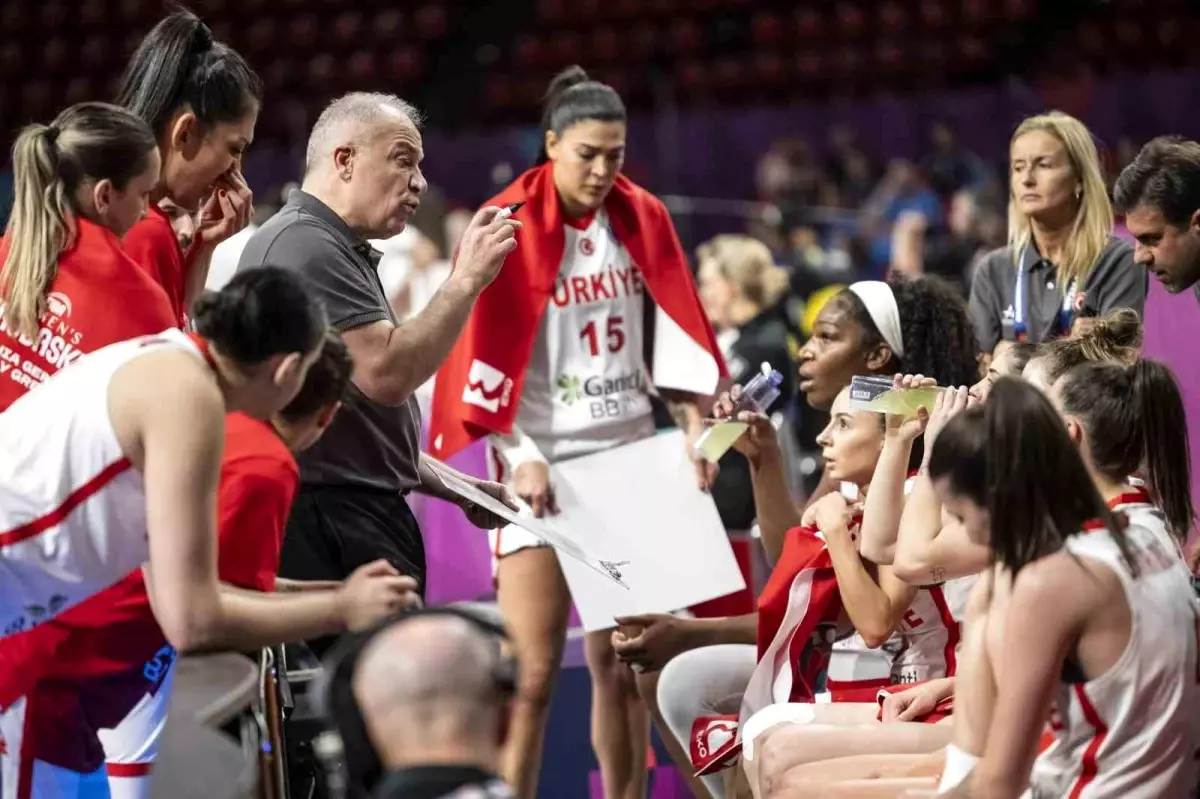 A Milli Kadın Basketbol Takımı Yunanistan ile Kritik Maçta Karşılaşıyor