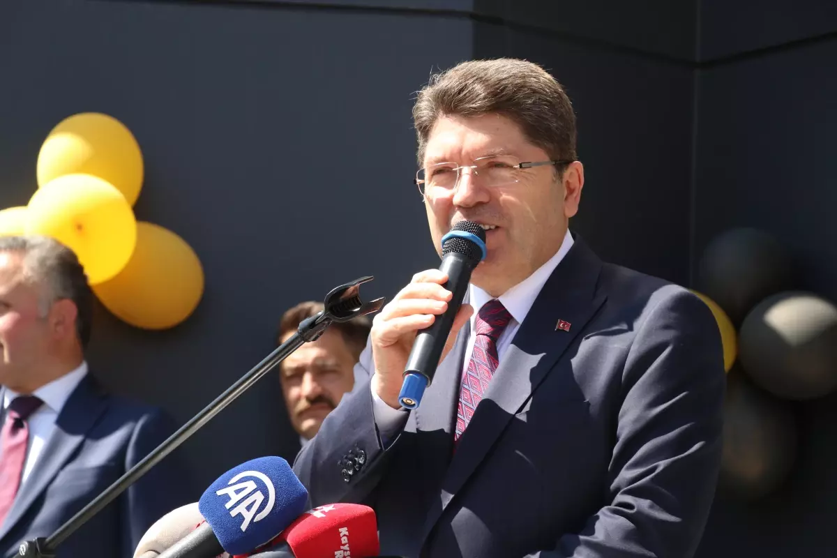 Adalet Bakanı Tunç, Eğitimin Önemi Üzerine Vurgu Yaptı