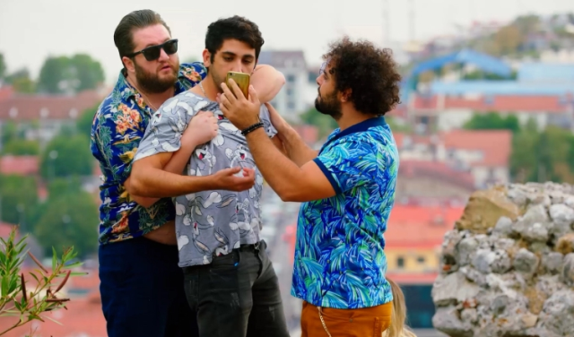 Bizim Semtin Çocukları filmi oyuncuları kim, konusu ne, sonu nasıl bitiyor? Bizim Semtin Çocukları filmi ne zaman, nerede çekildi?