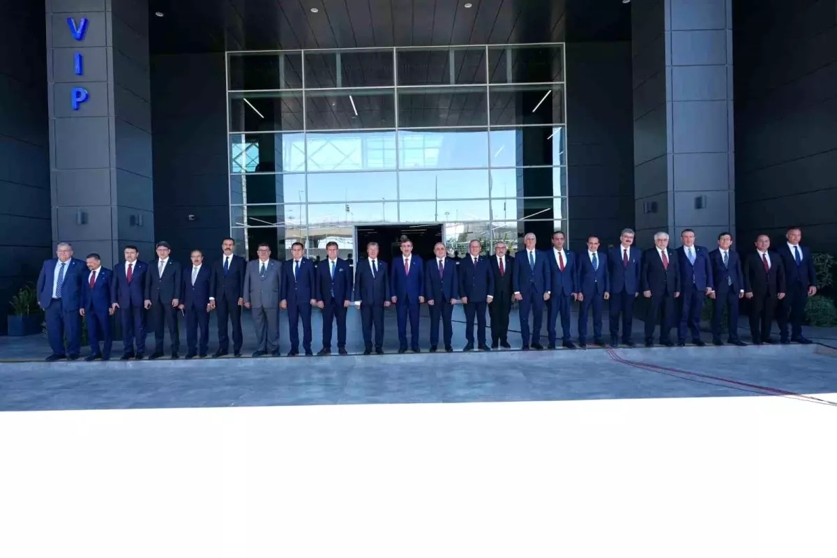 Cevdet Yılmaz'dan KKTC'de Barış Vurgusu