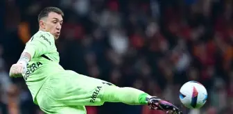 İki takım arasında kalmıştı! Menajeri Muslera'nın yeni kulübünü açıkladı