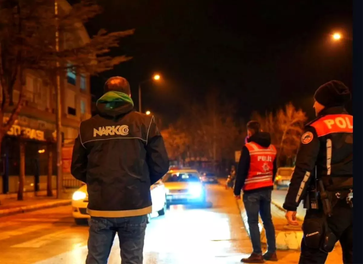 Isparta'da Asayiş ve Trafik Uygulaması: 11 Araç Sahibi Ceza Aldı