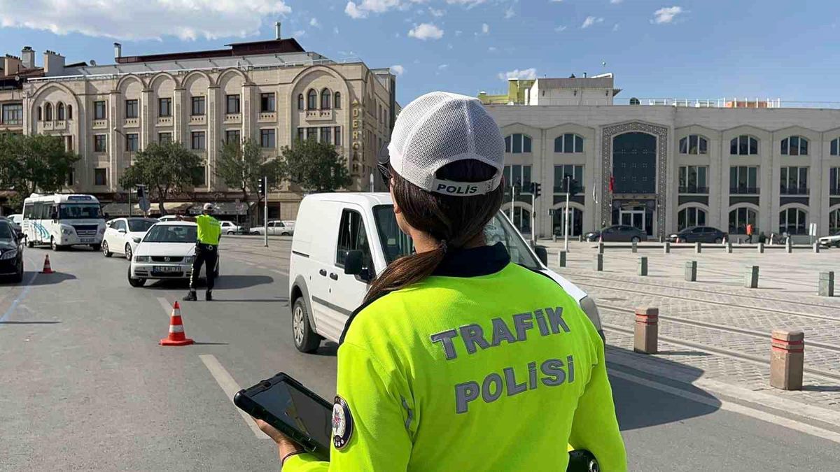 Konya'da YKS İçin Trafik Denetimleri Sıklaştırıldı