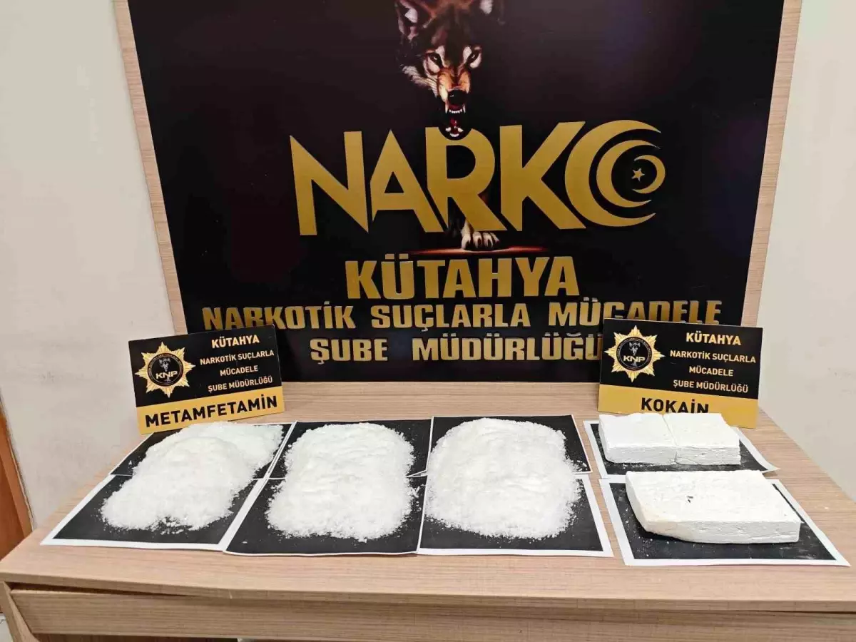 Kütahya'da Uyuşturucu Operasyonu: 5 Kilo Uyuşturucu Ele Geçirildi