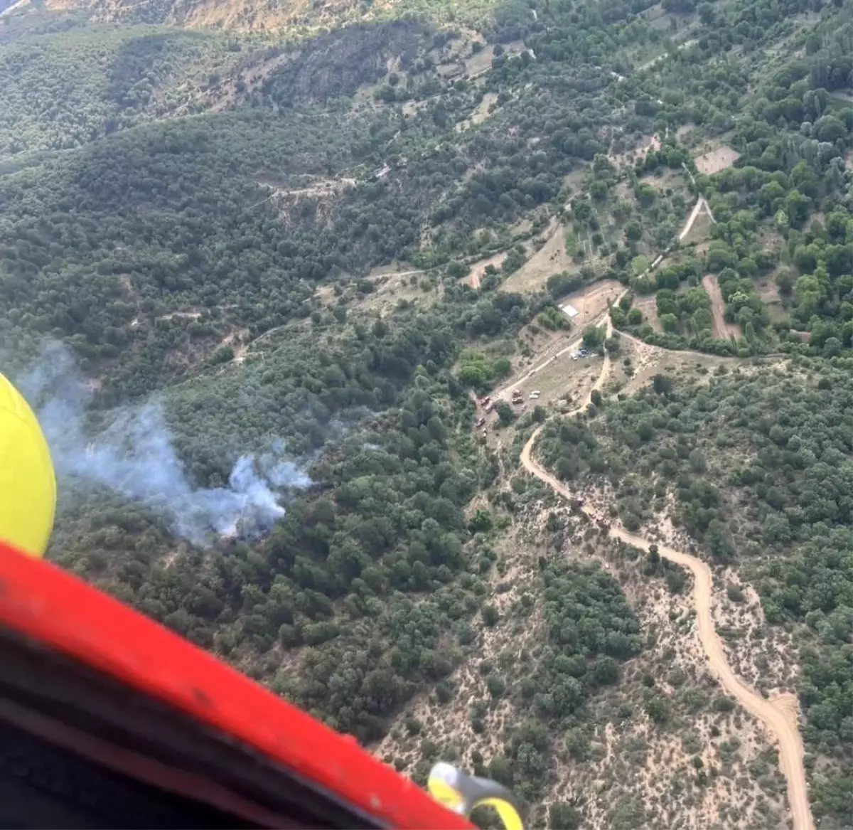 Simav'da Tarım Alanında Başlayan Yangın Ormana Sıçradı