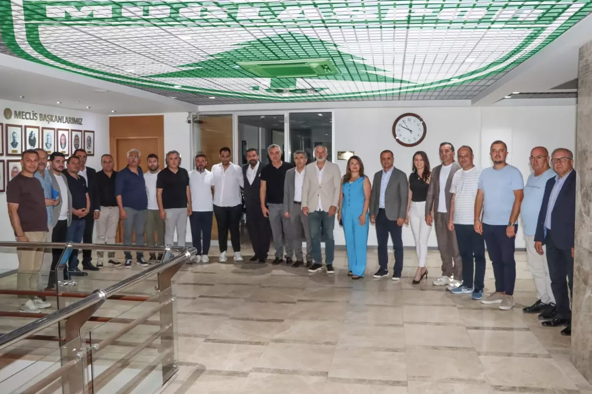 Muğlaspor'da Yeni Yönetim Görev Dağılımını Yaptı