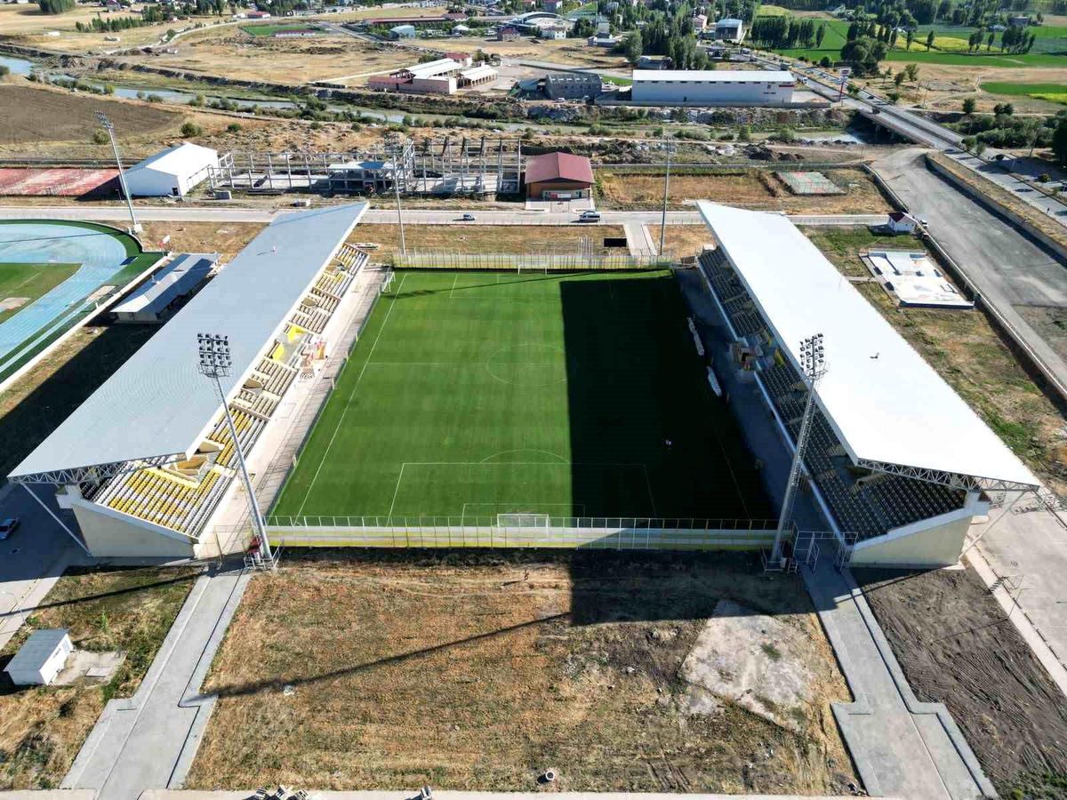 Muş Şehir Stadyumu'nun Kapasitesi 10 Bine Çıkacak