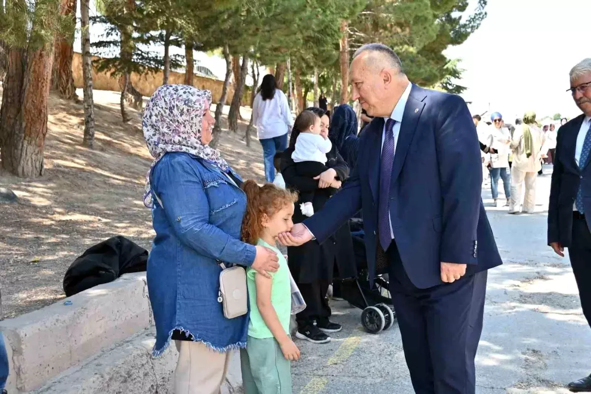 Nevşehir'de 48 Bin Öğrenci Karne Alarak Yaz Tatiline Girdi