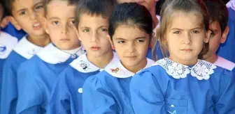Karne gününde sürpriz karar! Okullarda kıyafet yönetmeliği yeniden değişiyor