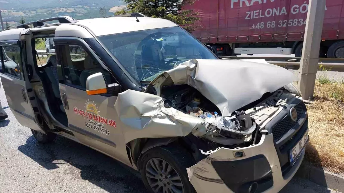 Samsun'da Zincirleme Trafik Kazası: 1 Yaralı