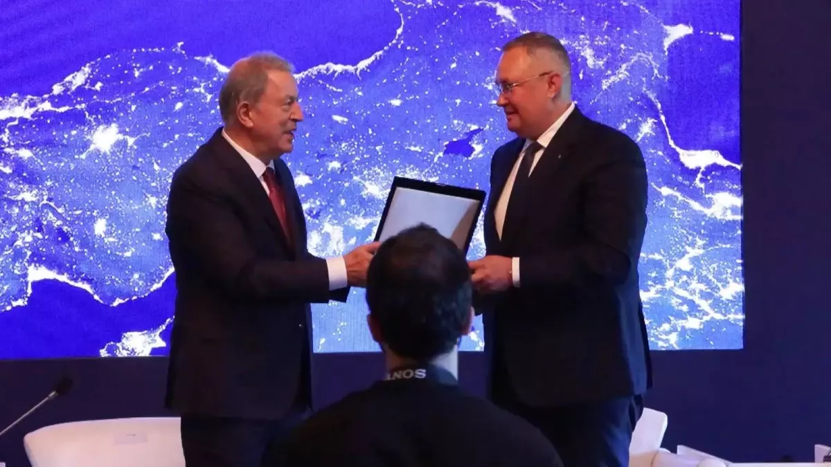 TBMM Milli Savunma Komisyonu Başkanı Akar: Möntrö'yü eksiksiz uygulamamız nedeniyle Karadeniz stratejik rekabet alanına dönüşmedi