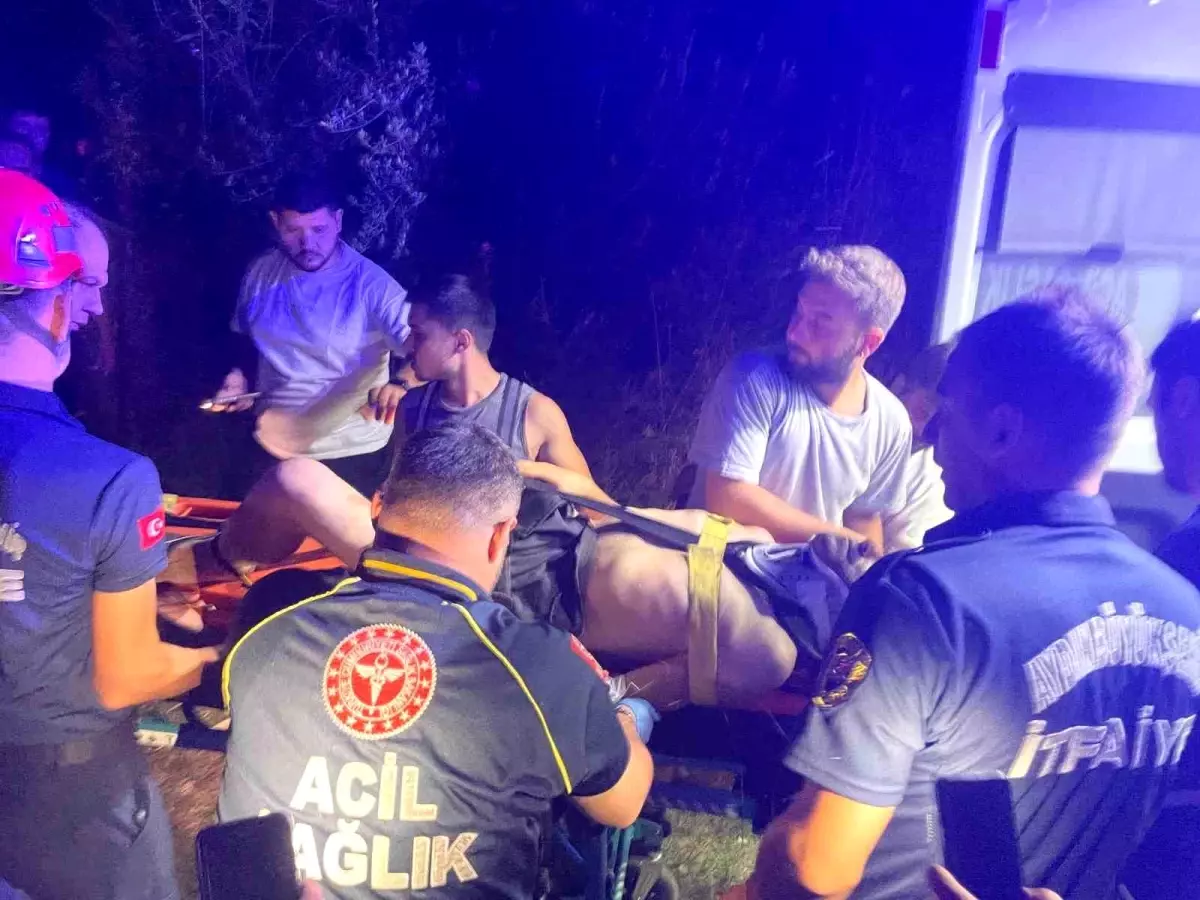Efeler'de Motosiklet Sürücüsü Uçuruma Düştü