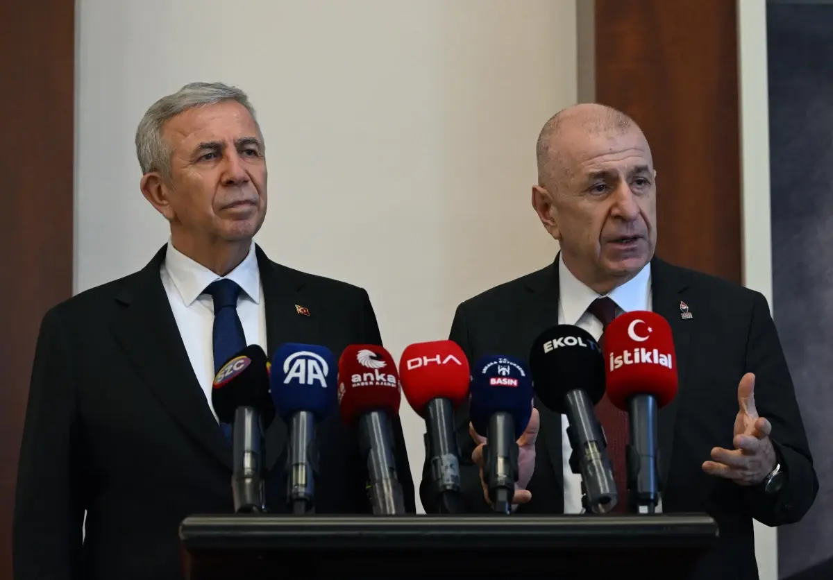 Ümit Özdağ ve Mansur Yavaş'tan Hukuk Üzerine Önemli Açıklamalar