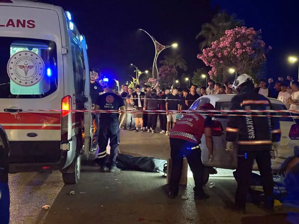 Karasu'da Çöp Atarken Otomobil Çarptı, Bir Kadın Hayatını Kaybetti