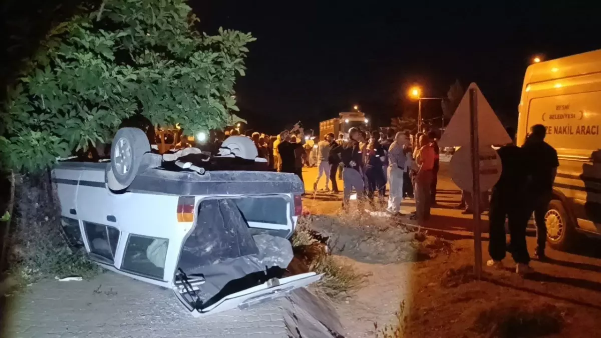 Adıyaman'da Kaza: Sürücü Hayatını Kaybetti, Eşi Yaralandı