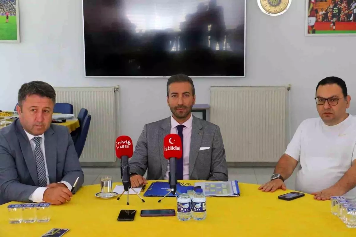 Ankaragücü Başkanı Tekin, Basın Mensuplarıyla Kahvaltıda Bir Araya Geldi