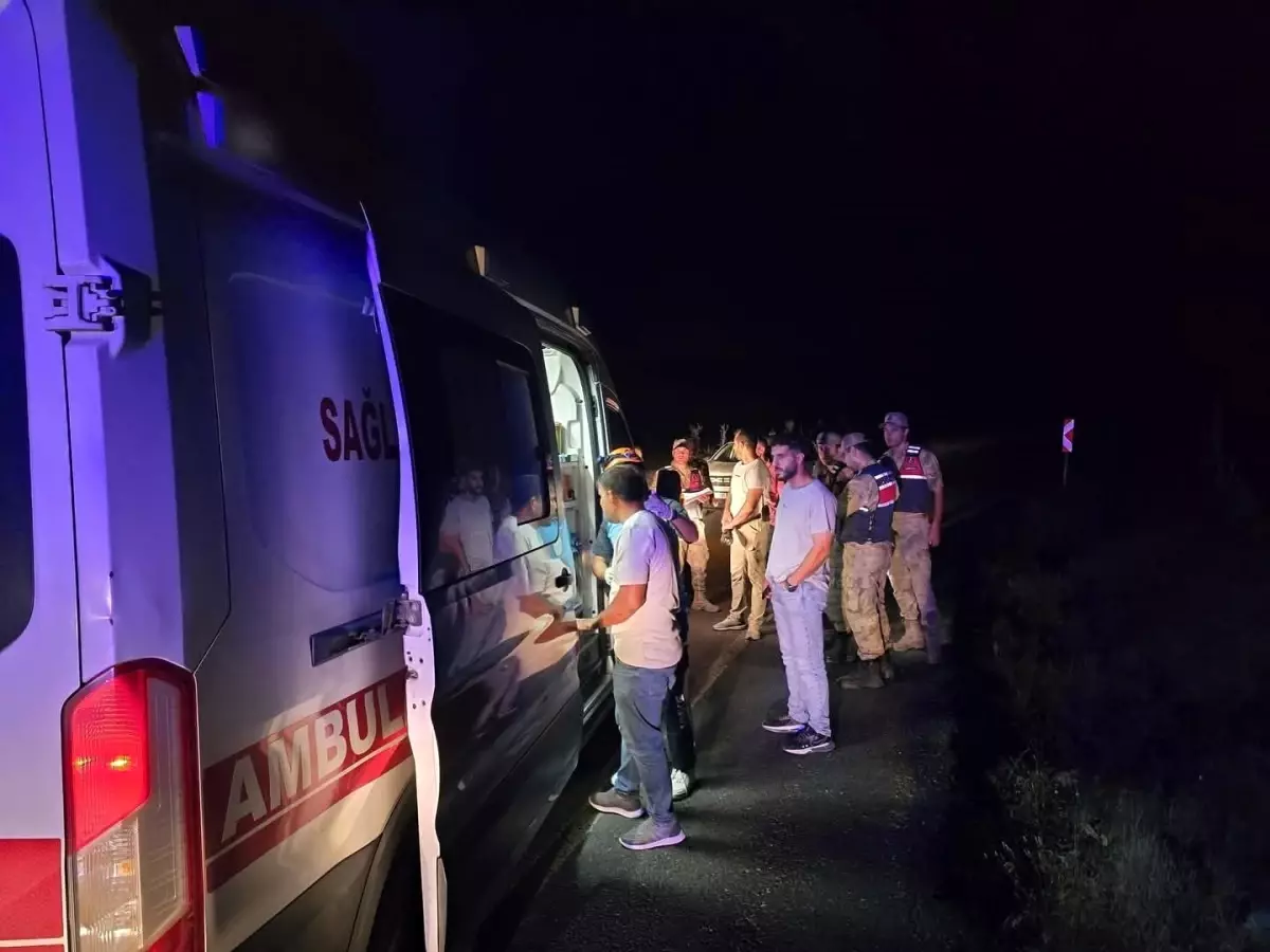 Bingöl'de Trafik Kazası: 4 Yaralı