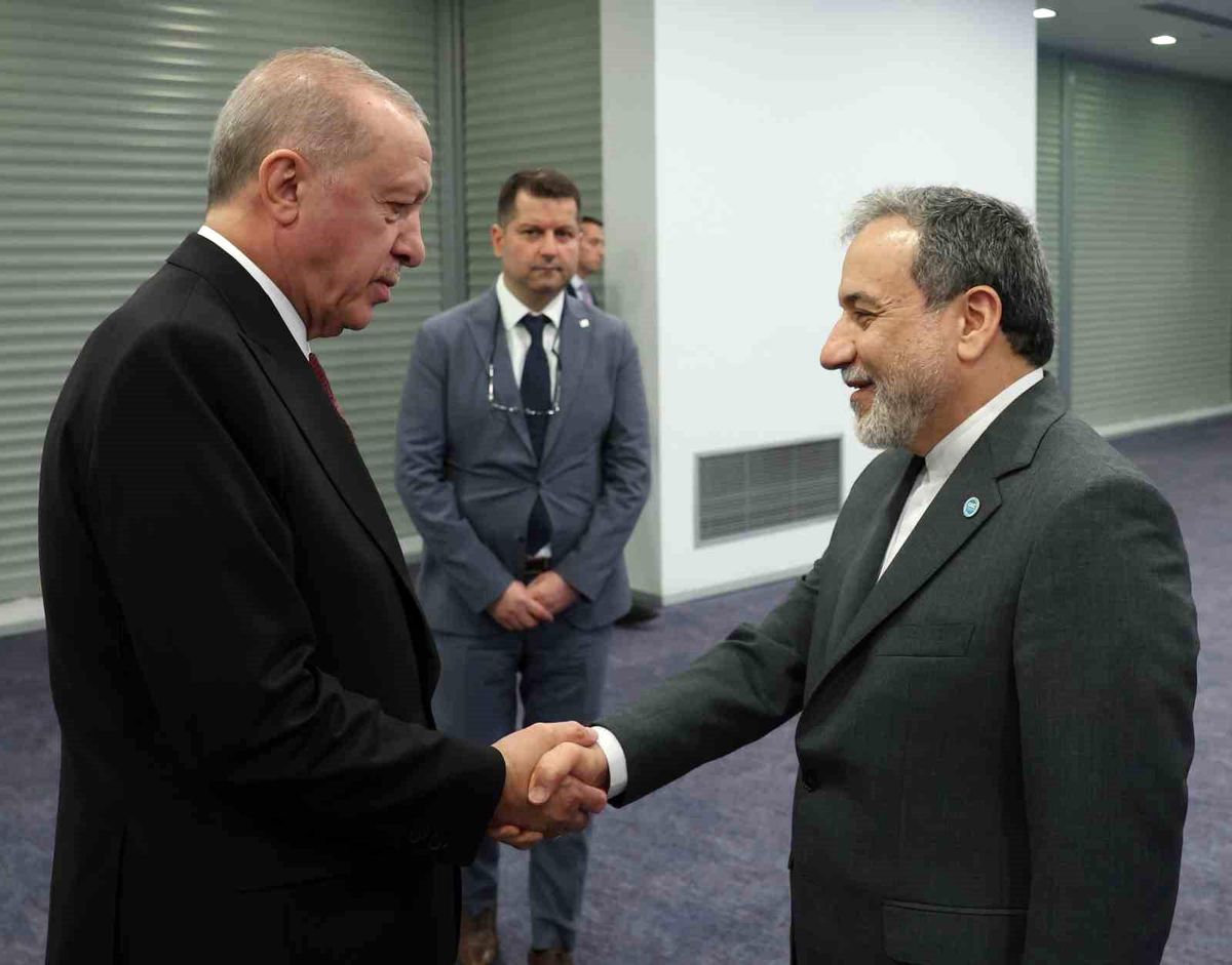 Cumhurbaşkanı Erdoğan, İran Dışişleri Bakanı Abbas Arakçi'yi kabul etti