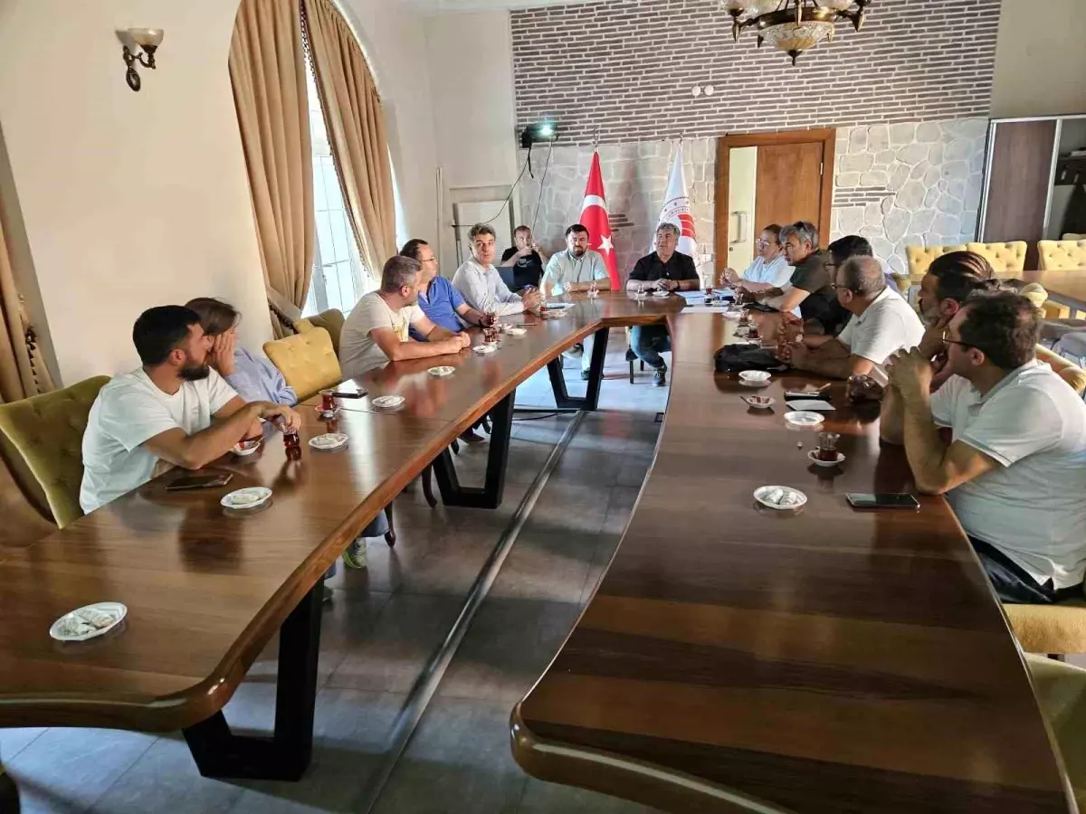 Eskişehir'de Embriyo Üretimi ve Transferi Toplantısı Düzenlendi